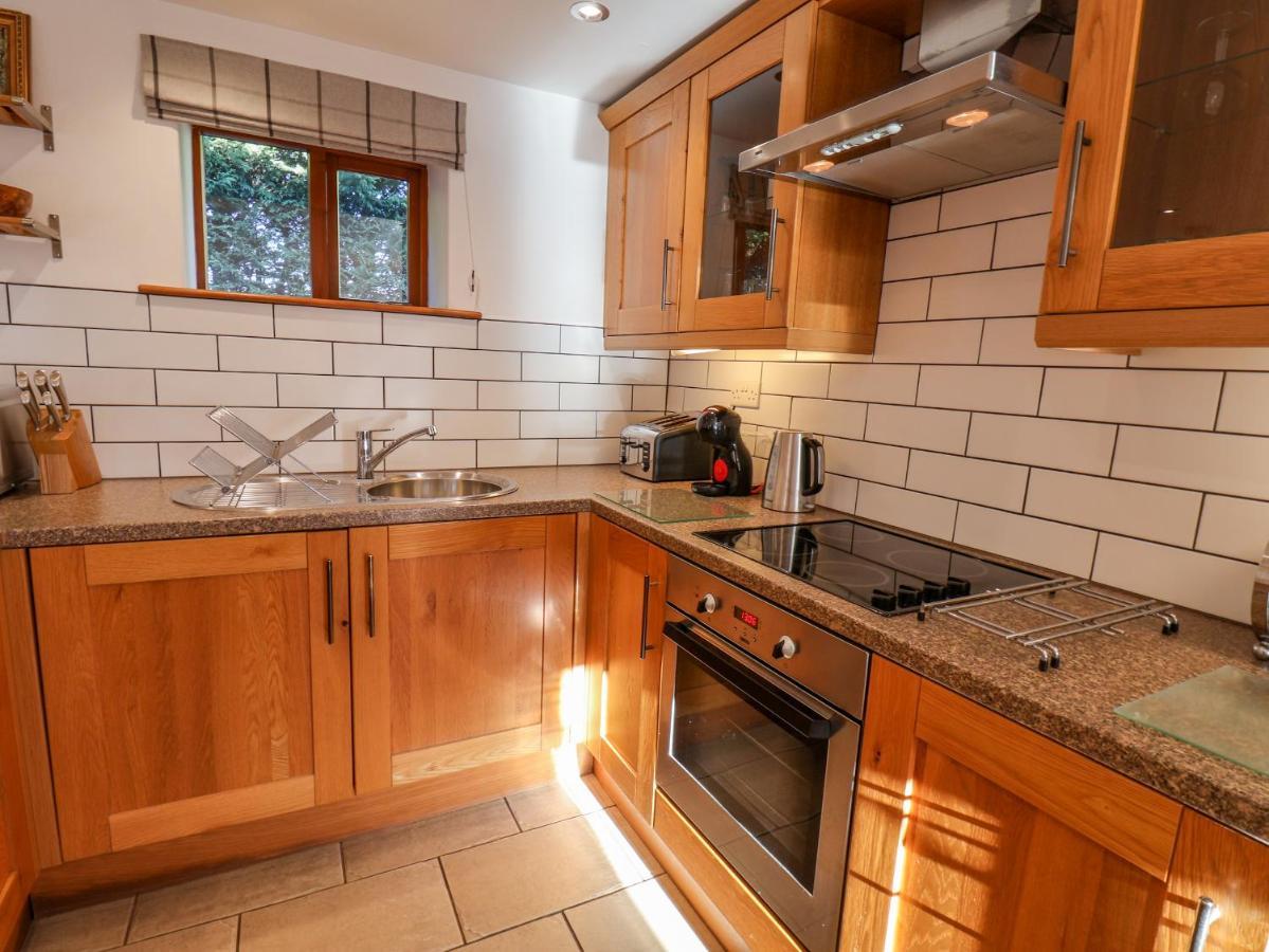 Hayloft Cottage Staintondale 外观 照片