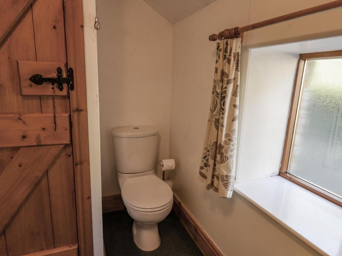 Hayloft Cottage Staintondale 外观 照片